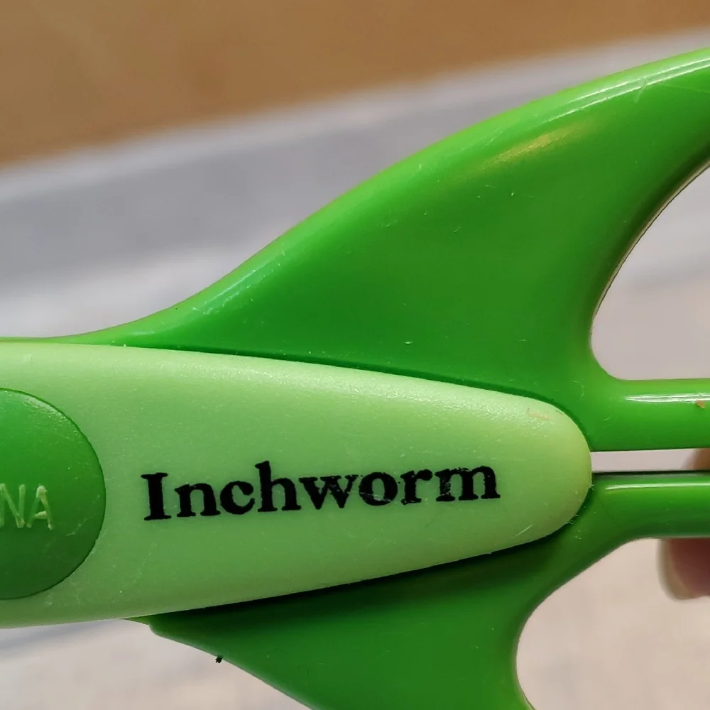 Inchworm Decorative Craft Scissors - Bright Green